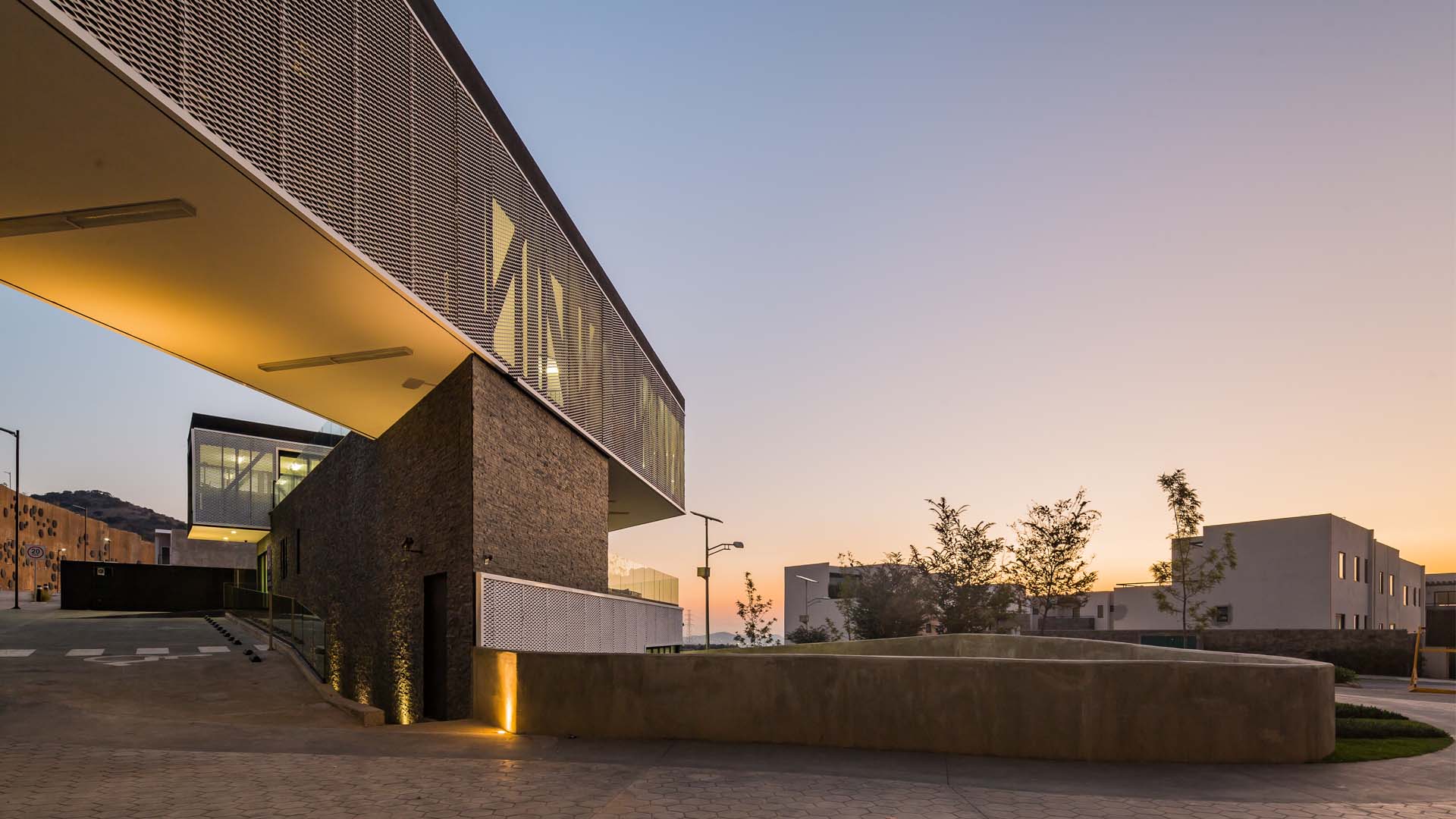 moncayo club house